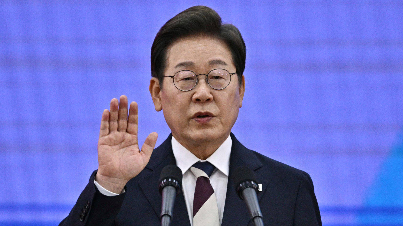 South Korea’s newly-elected President Lee Jae-myung takes his oath during his inauguration ceremony at the National Assembly in Seoul Wednesday, June 4, 2025. (Anthony Wallace/Pool Photo via AP)