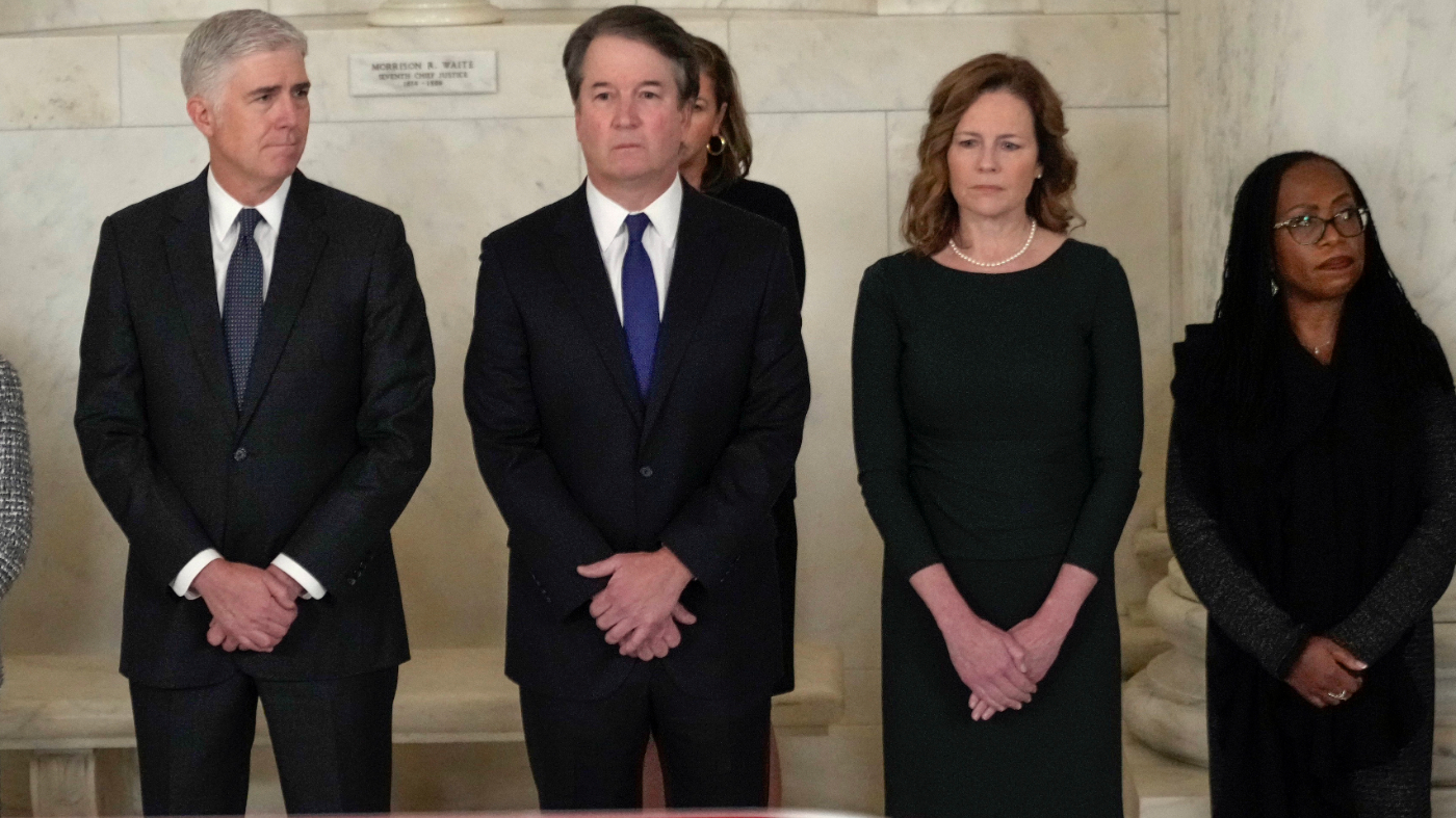 Supreme Court Justice Neil Gorsuch, Justice Brett Kavanaugh, Justice Amy Coney Barrett, and Justice Ketanji Brown Jackson attend a private ceremony for retired Supreme Court Justice Sandra Day O’Connor before public repose in the Great Hall at the Supreme Court in Washington, Monday, Dec. 18, 2023. (AP Photo/Jacquelyn Martin, Pool)