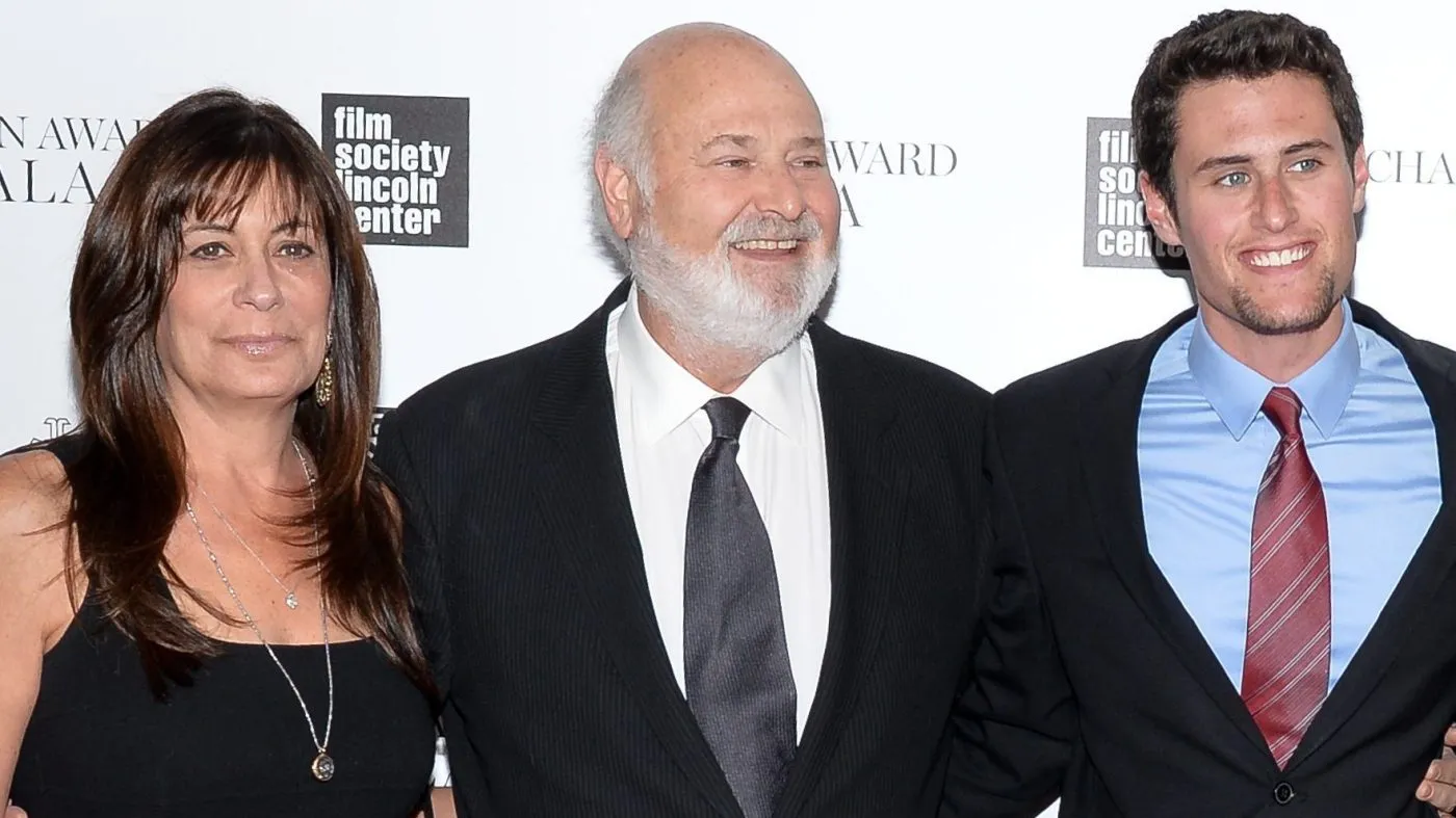 Honoree Rob Reiner, second from left, poses with his wife Michele and children Jake Reiner, Romy Reiner and Nick Reiner at the 41st Annual Chaplin Award Gala at Avery Fisher Hall on Monday, April 28, 2014 in New York. (Photo by Evan Agostini/Invision/AP)