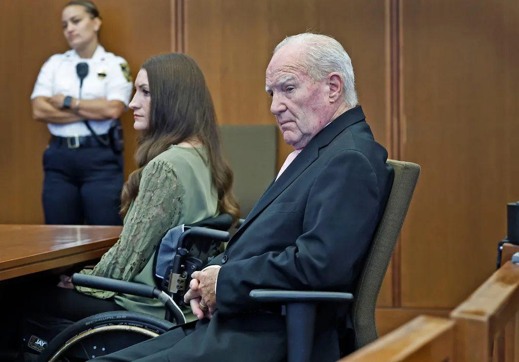 Lindsay Clancy and lawyer Kevin Reddington look at jurors as Judge William Sullivan instructs them to continue deliberations during Clancy’s murder trial on Friday, Sept. 4, 2026, in Plymouth, Mass. (Greg Derr/The Patriot Ledger via AP, Pool)
