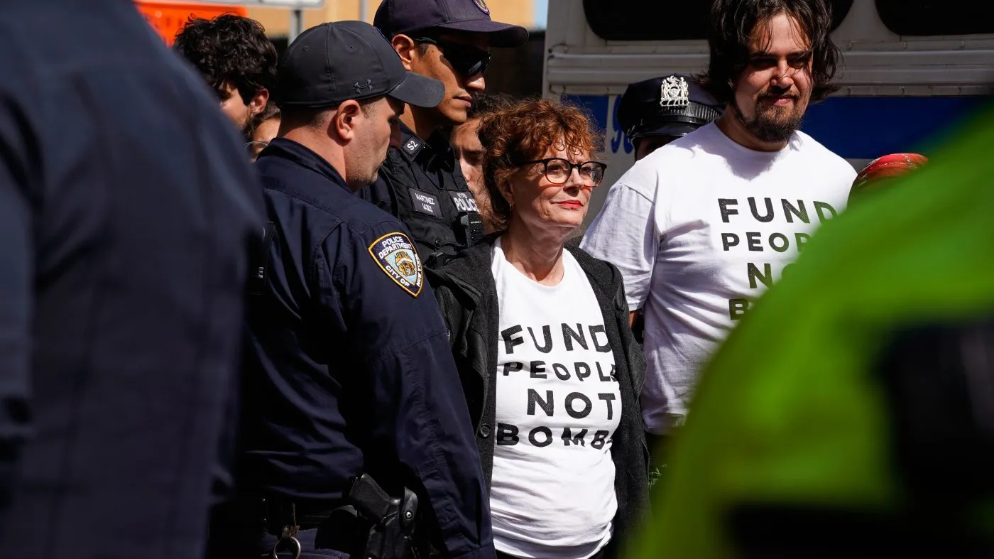 Susan Sarandon, center, and other demonstrators are arrested ahead of Israeli Prime Minister Benjamin Netanyahu’s address at the 81st session of the United Nations General Assembly, Thursday, Sept. 24, 2026, in New York. (AP Photo/Madison Swart)