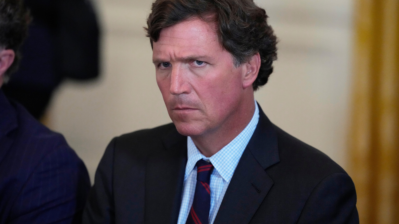 FILE – Tucker Carlson attends a meeting with President Donald Trump and oil executives in the East Room of the White House, Jan. 9, 2026, in Washington. (AP Photo/Alex Brandon, File)