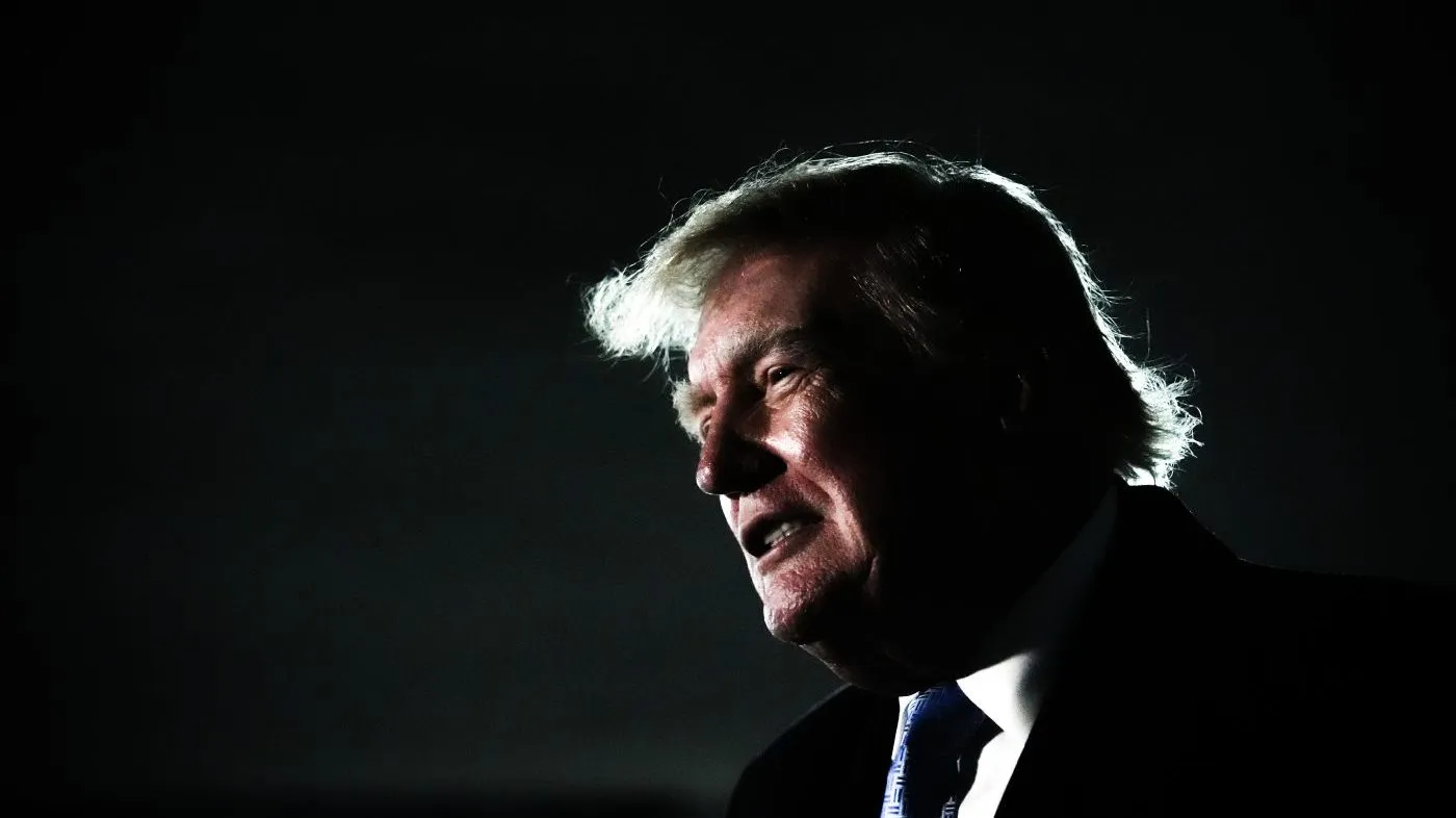 President Donald Trump speaks with reporters after disembarking Air Force One, Sunday, Sept. 27, 2026, at Joint Base Andrews, Md. (AP Photo/Julia Demaree Nikhinson)