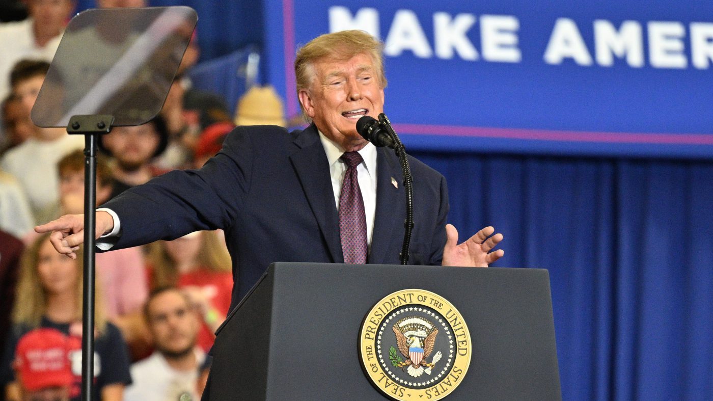President Donald Trump speaks at a campaign rally at the Shoemaker Center at Ohio University Chillicothe in Chillicothe, Ohio, Wednesday, Oct. 28, 2026. (AP Photo/Jon Cherry)