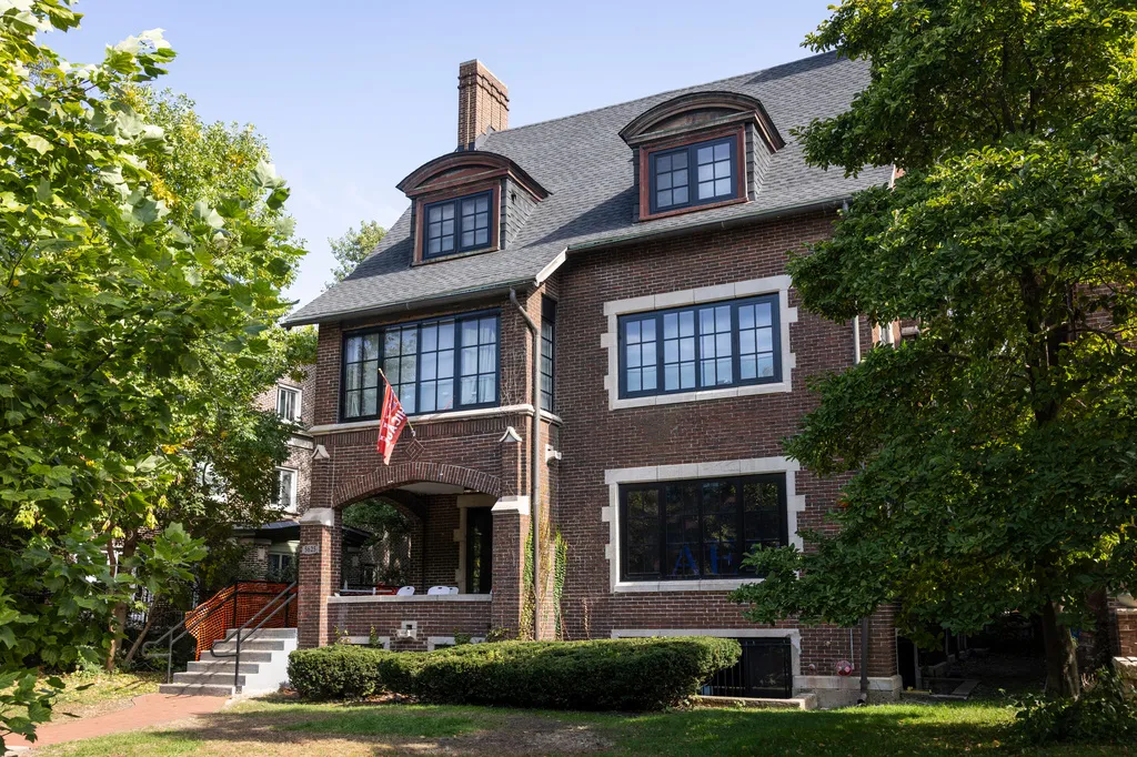The Lambda chapter of the Alpha Epsilon Pi (AEPi) fraternity near the University of Chicago on the South Side, is shown on Monday, Oct. 12, 2026. (Ashlee Rezin/Chicago Sun-Times via AP)