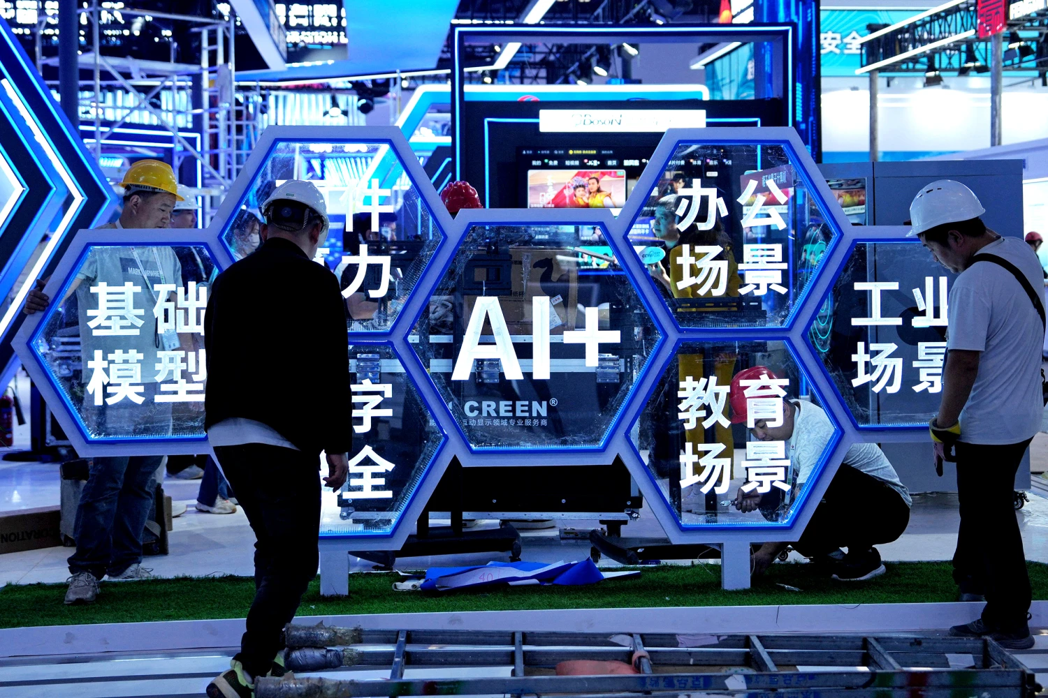 The 27th China Beijing International High-Tech Expo kicks off at the National Convention Center in Beijing, on May 8, 2025.
Credit: Zhang Xiangyi/China News Service/Alamy Live News