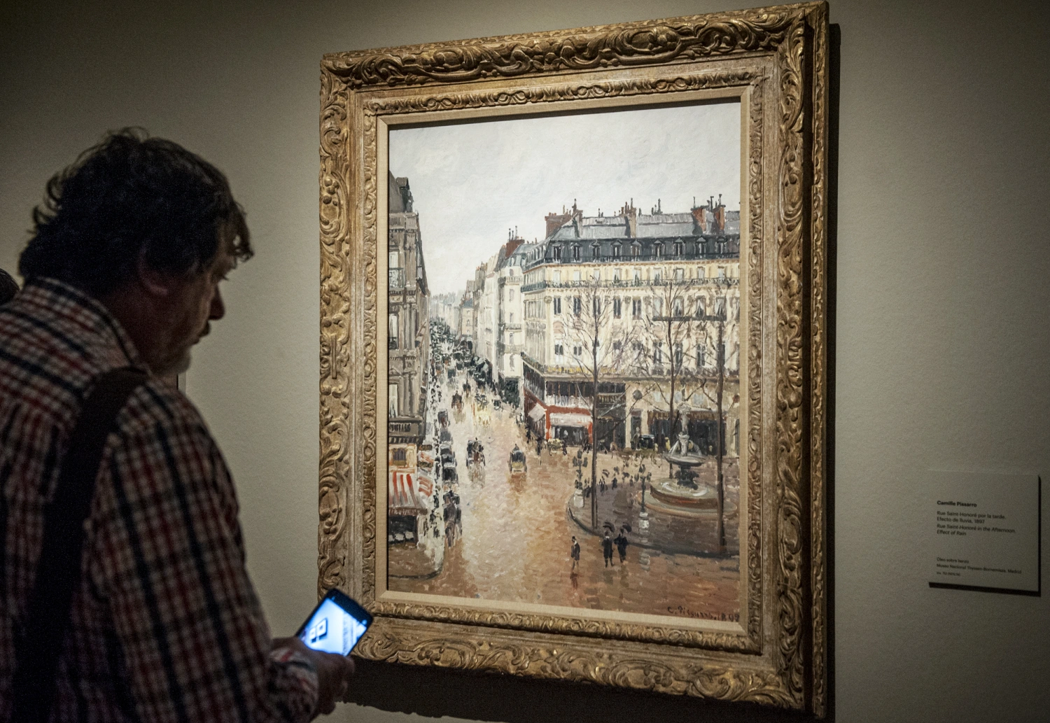 The "Rue Saint-Honore in the Afternoon. Effect of Rain" at the Thyssen-Bornemisza Museum in 2019.