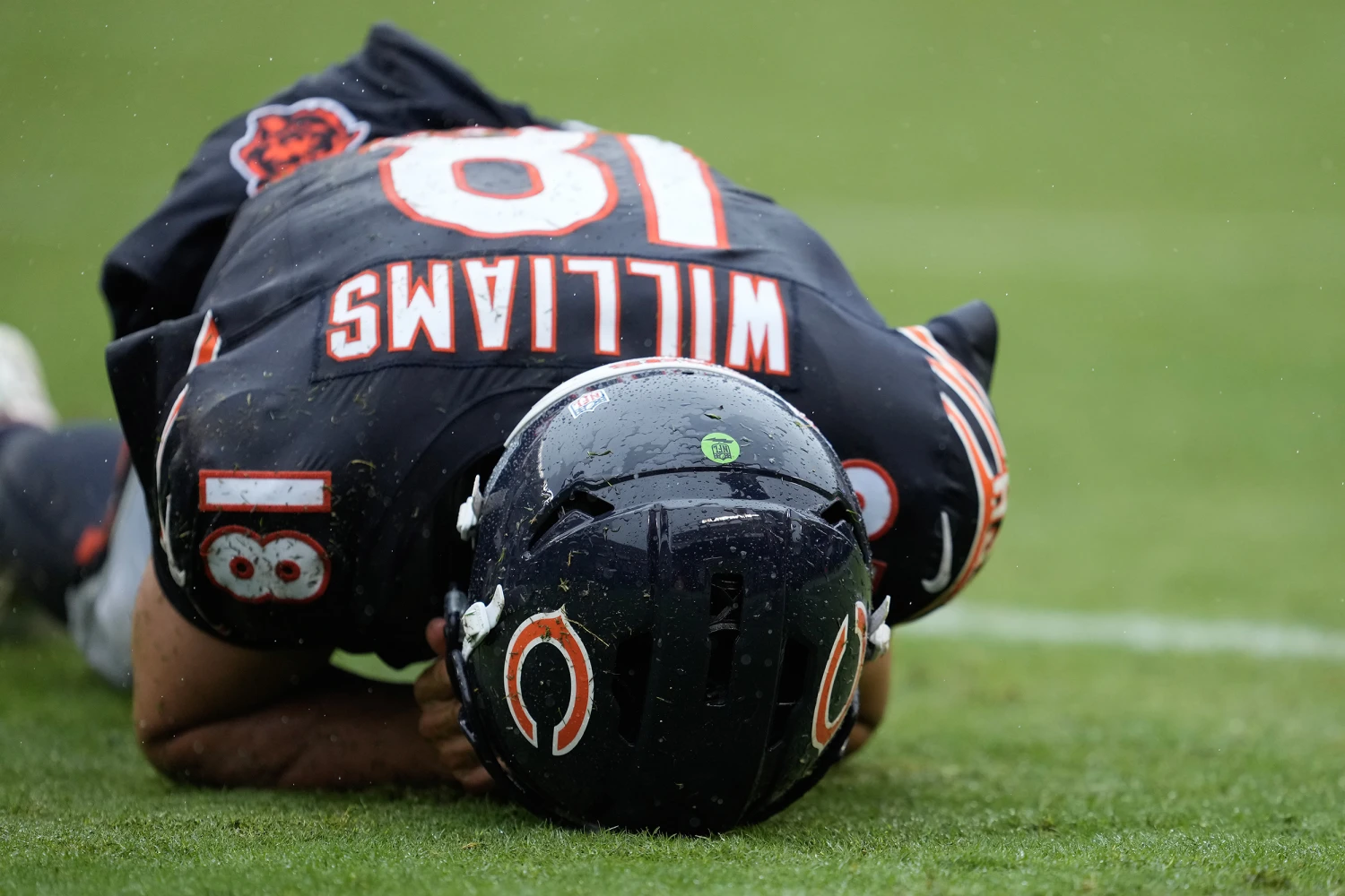Caleb Williams of the Chicago Bears reacts after an injury against the Minnesota Vikings during the third quarter of the game at Soldier Field on September 20, 2026 in Chicago, Illinois.