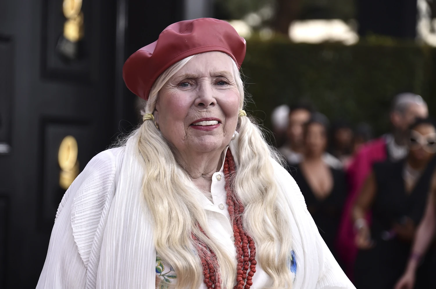 Joni Mitchell arrives at the Grammy Awards in 2022.