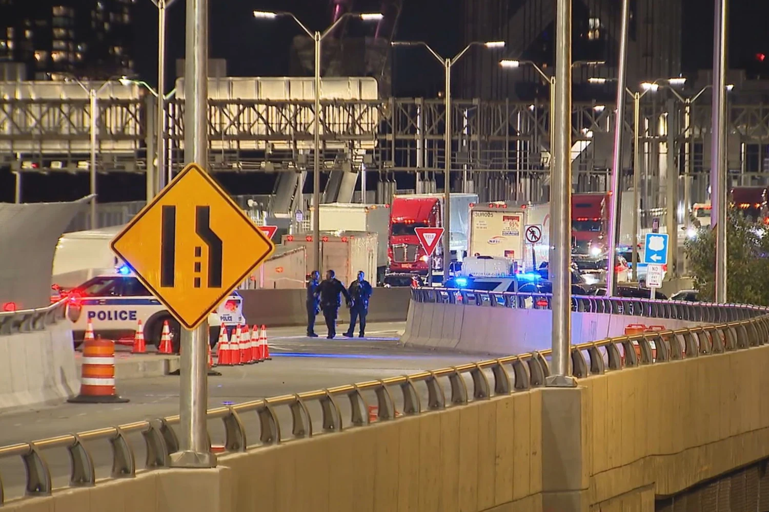 Police respond after a shooting on the George Washington Bridge in New York on Oct. 20, 2026.