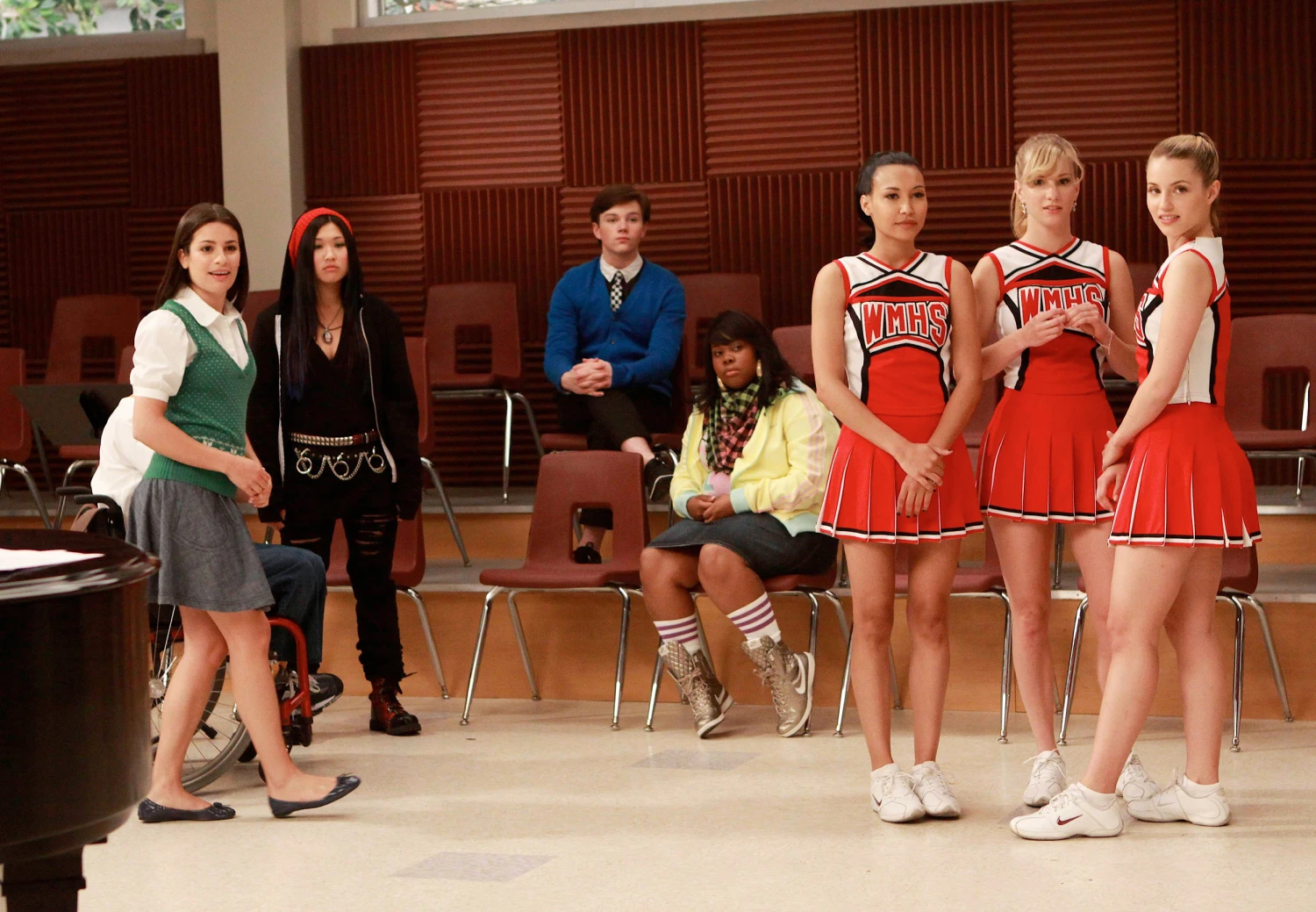 Lea Michele, Jenna Ushkowitz, Chris Colfer, Amber Riley, Naya Rivera, Heather Morris and Dianna Agron in "Glee."