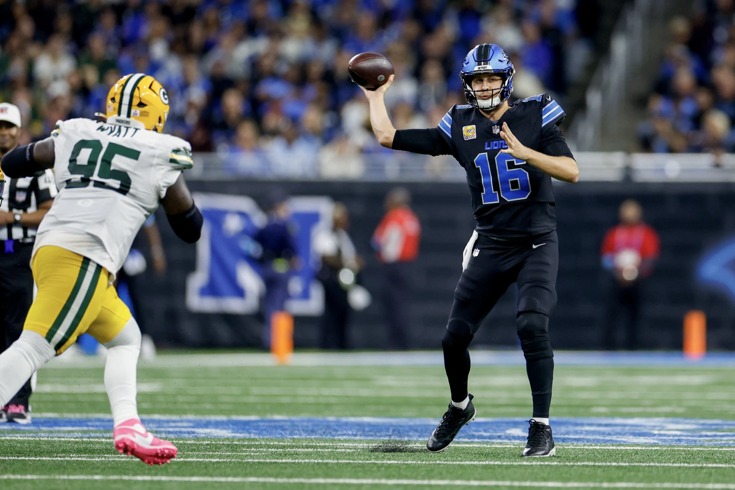 Jared Goff of the Detroit Lions during the second quarter of the game against the Green Bay Packers in Detroit, on Oct. 25, 2026.