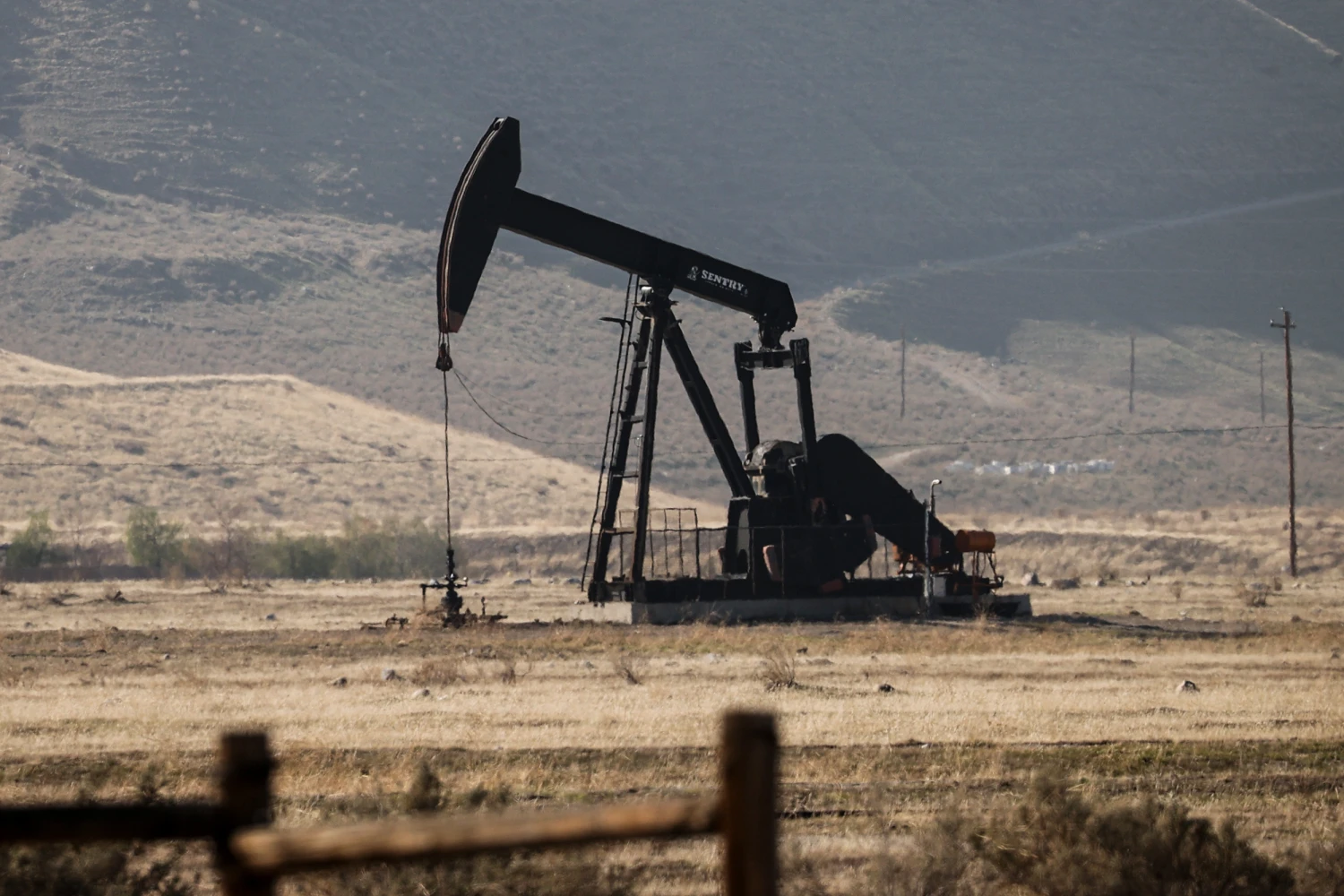 An oil well in Bakersfield in Calif., on Nov. 27, 2022.