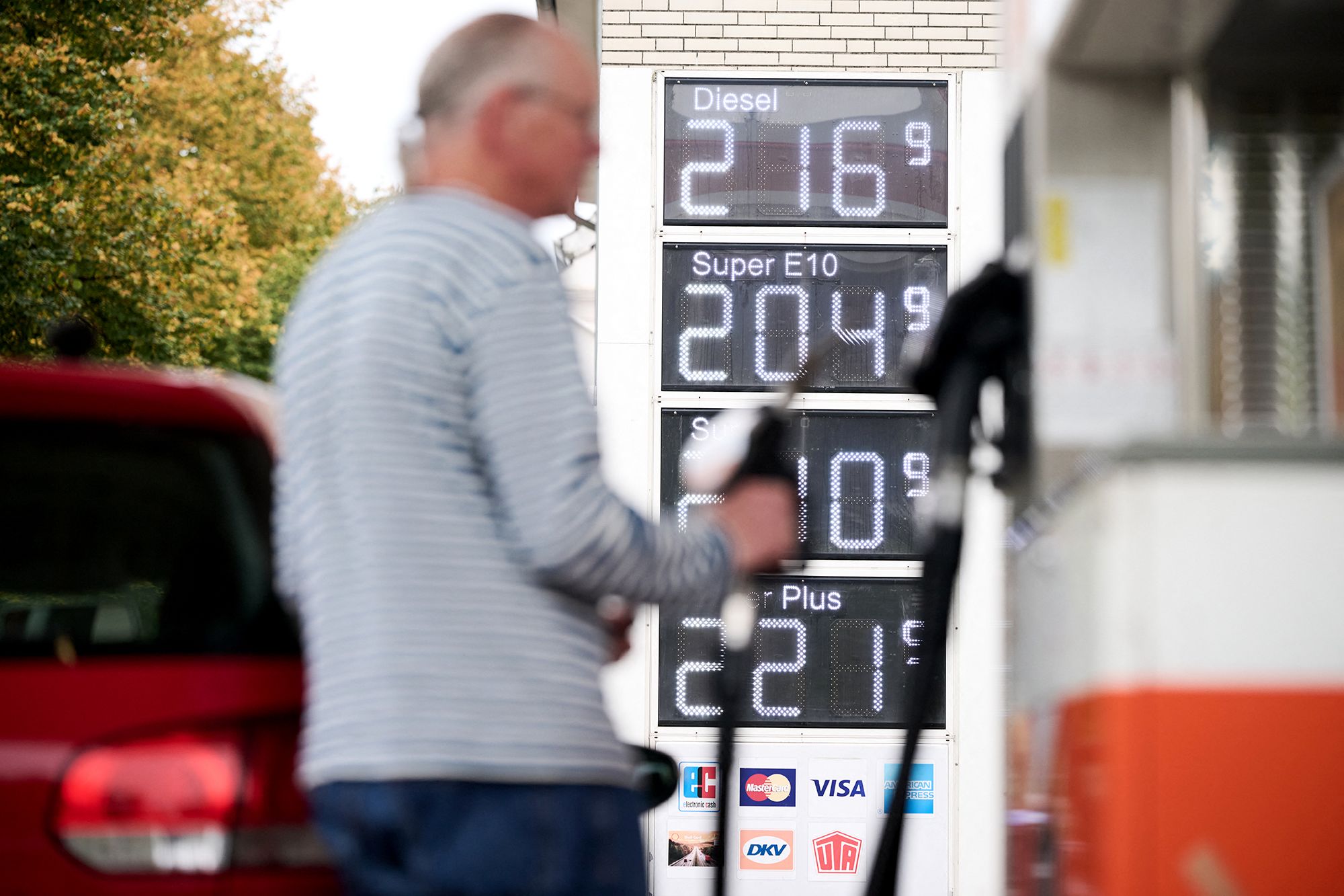 A car is being filled up at a gas station in Bremen, Germany in October 2026.