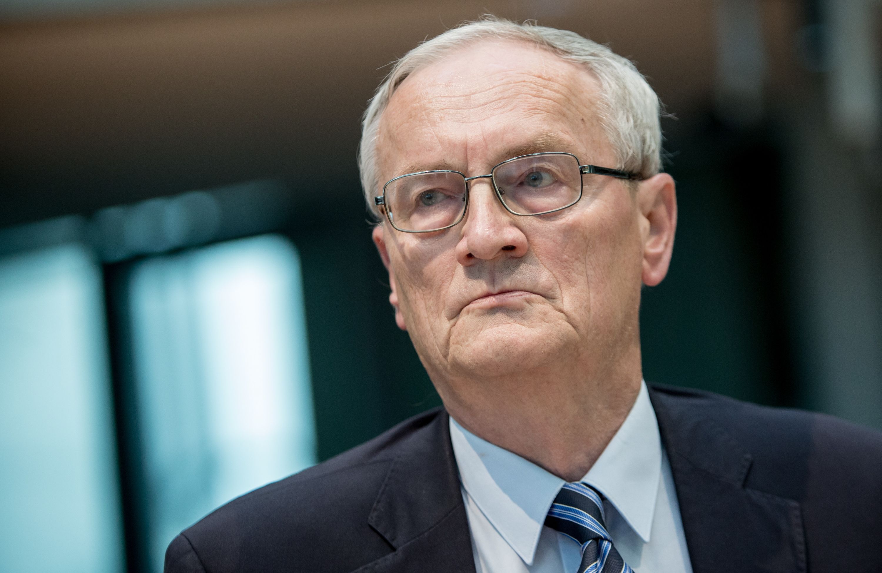 01 October 2015, Berlin: August Hanning, former president of the Federal Intelligence Service, appears as a witness before the NSA investigative committee in the Bundestag in Berlin.