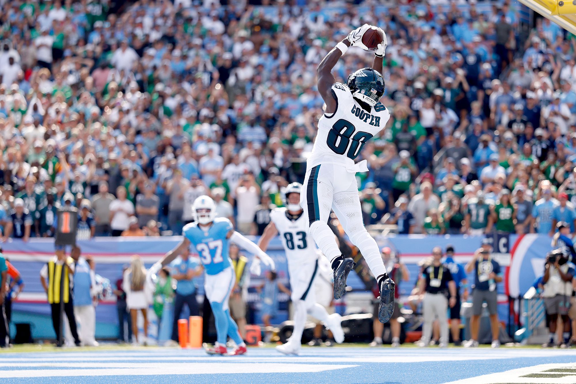NASHVILLE, TENNESSEE - SEPTEMBER 20: Darius Cooper #80 of the Philadelphia Eagles catches the game winning touchdown during the second half of the game against the Tennessee Titans at Nissan Stadium on September 20, 2026 in Nashville, Tennessee. (Photo by Johnnie Izquierdo/Getty Images)