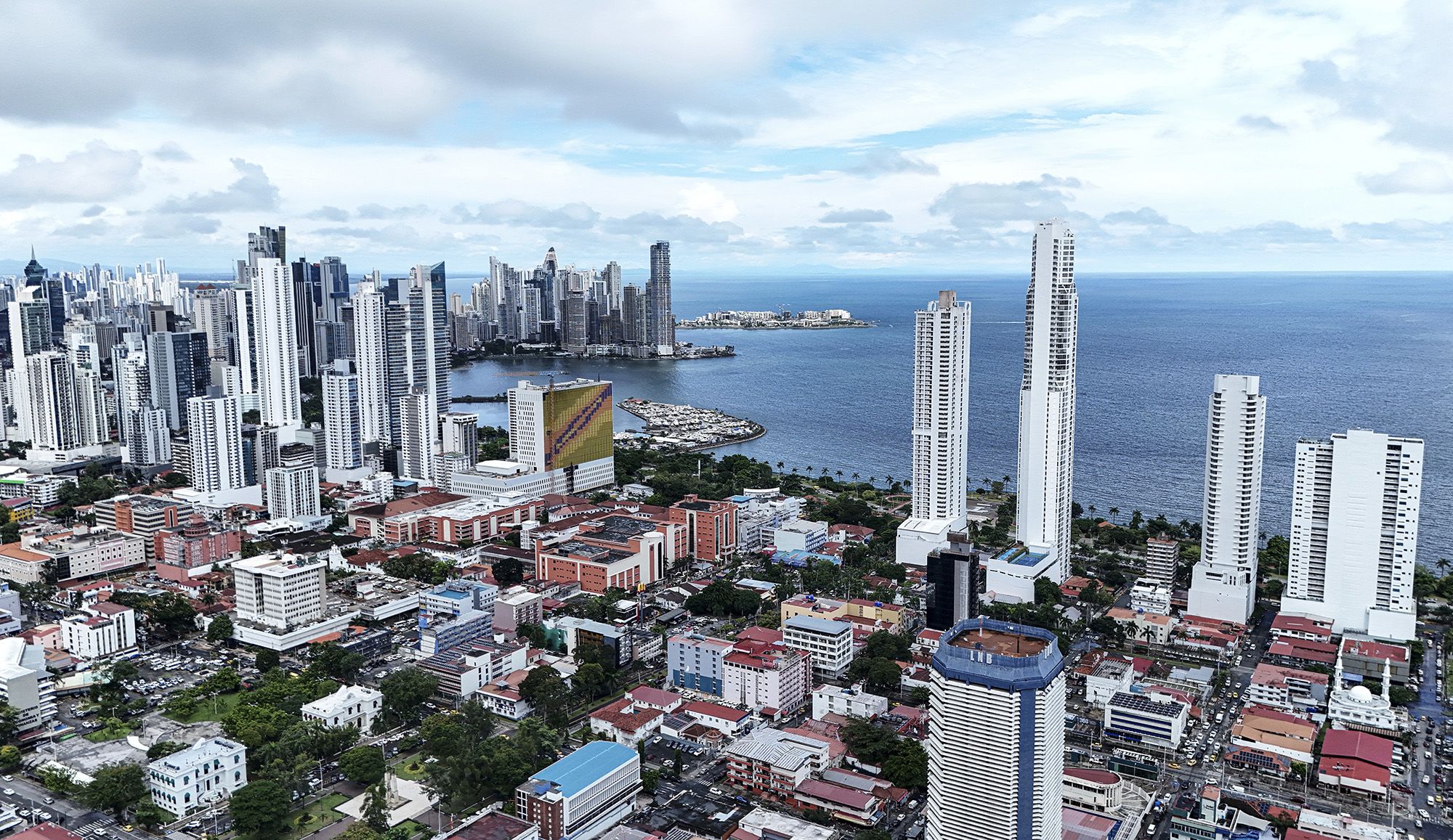 This aerial view shows Panama Bay after a severe 7.6 magnitude earthquake hit the country, in Panama City on October 9, 2026. According to the U.S. Geological Survey (USGS), a magnitude 7.6 earthquake shook Panama sparking panic in the capital, though no casualties or damage have been reported so far.
